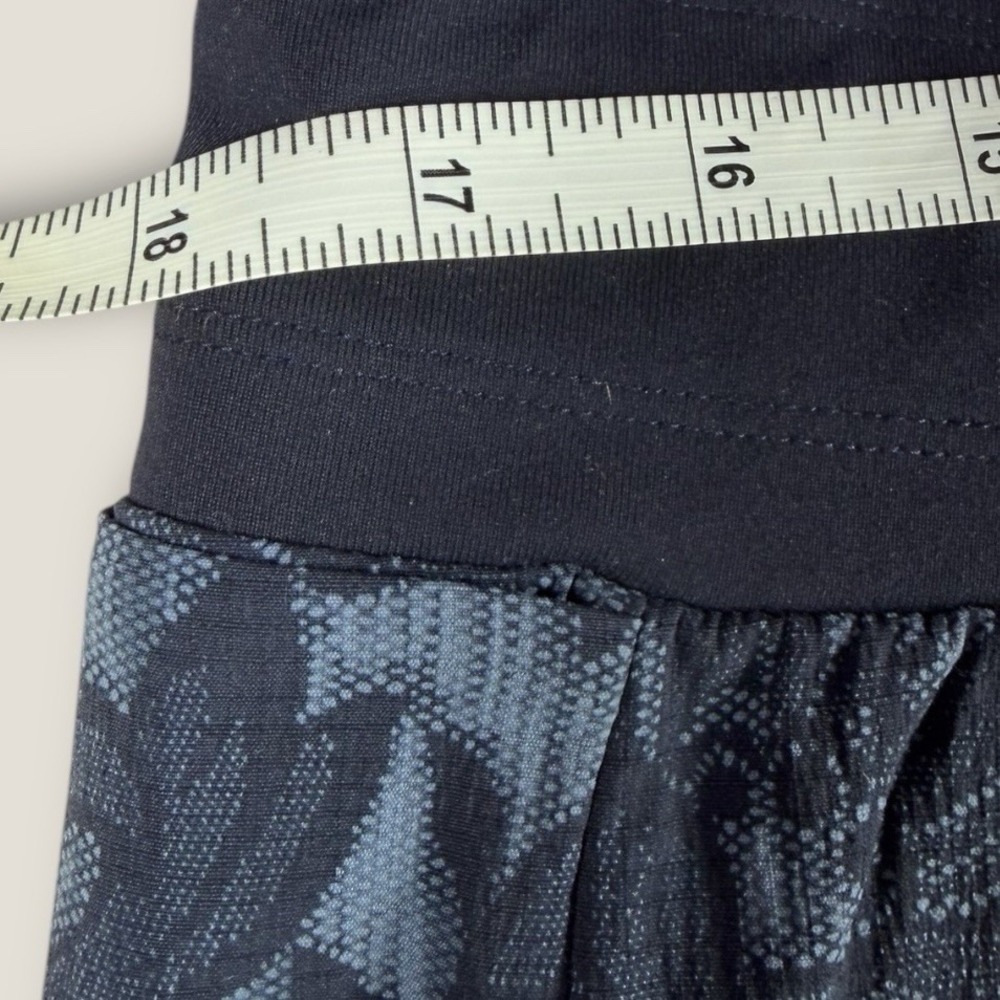 Athleta Trekkie North Jogger Size 14 Blue Floral Jacquard Stretch Hiking‎ Pant - Picture 4 of 7